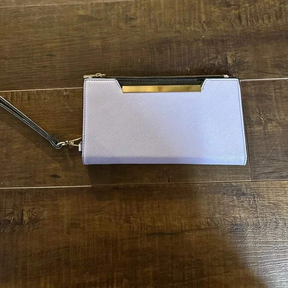 Wallet - Picture 1 of 3